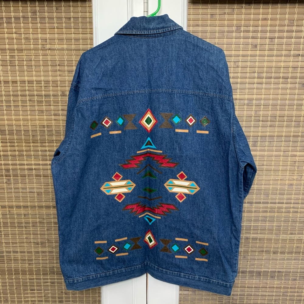 Men’s Lightweight Denim Jacket with Aztec SW Print